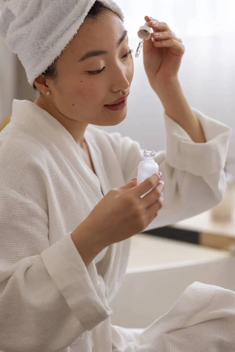 女生用对「油」变身快乐美丽女神，比玻尿酸更锁水